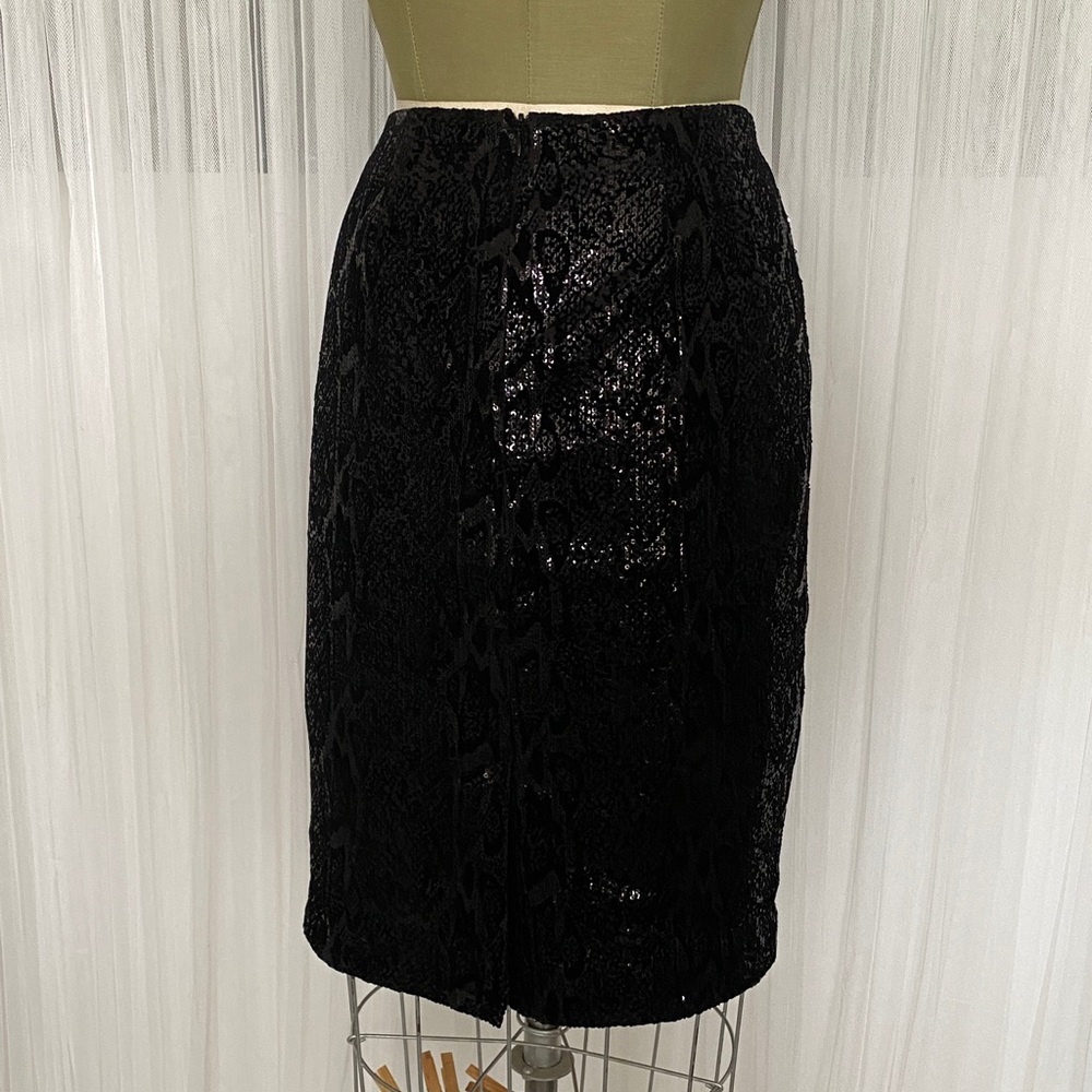 Elegant Black Sequin Velvet Pencil Midi Skirt! Sz10 by Melanie Lyne - Picture 4 of 17